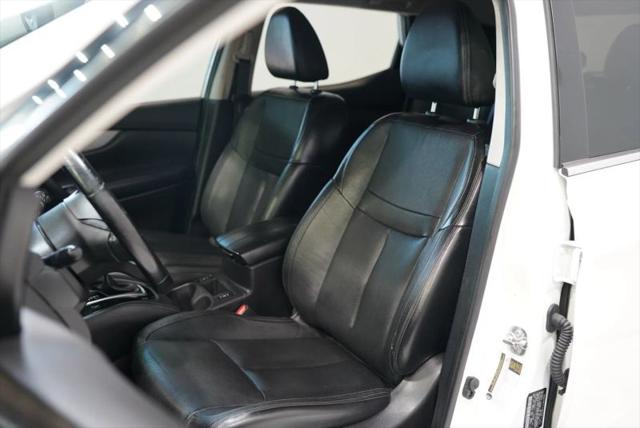 2020 Nissan Rogue Sport SL FWD Xtronic CVT
