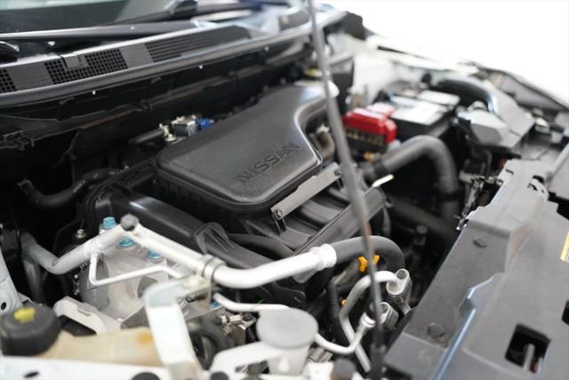 2020 Nissan Rogue Sport SL FWD Xtronic CVT