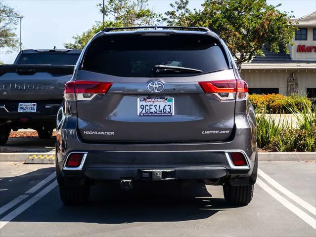 2017 Toyota Highlander Limited Platinum