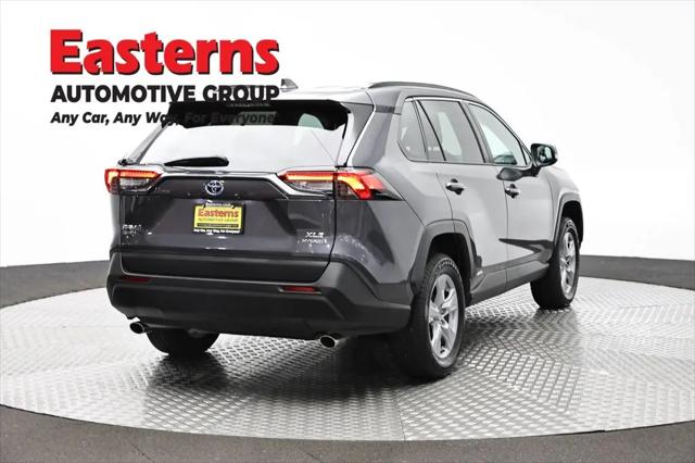 2022 Toyota RAV4 Hybrid XLE