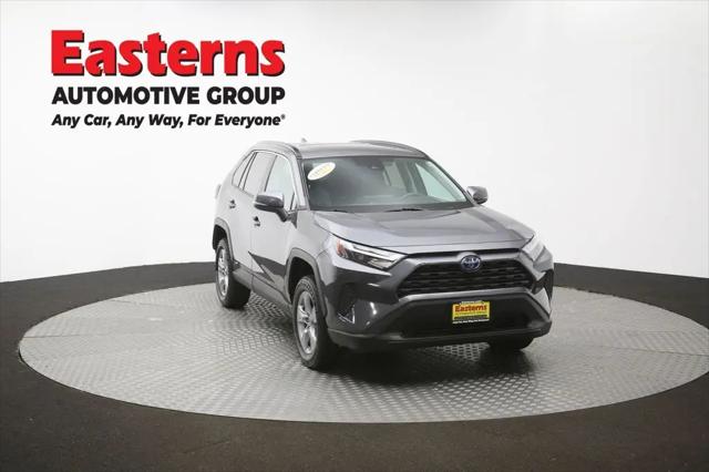 2022 Toyota RAV4 Hybrid XLE