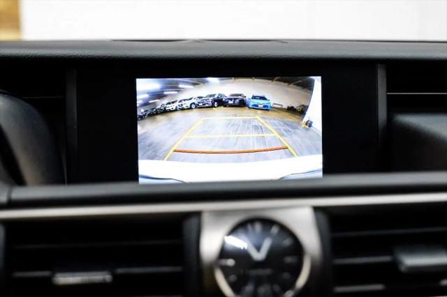 2019 Lexus IS 300 300