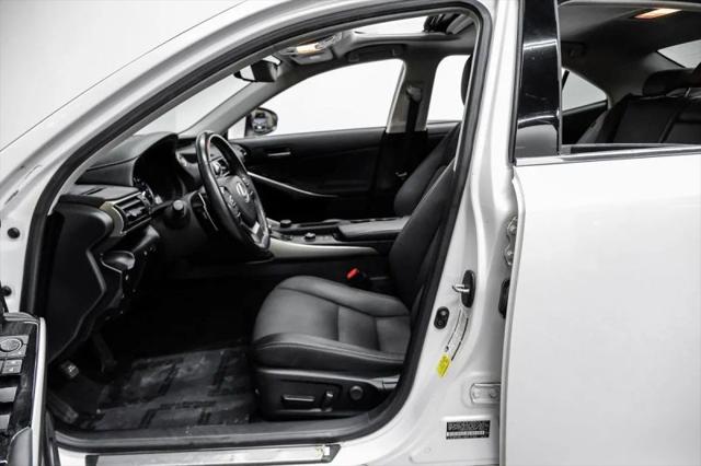 2019 Lexus IS 300 300