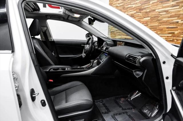 2019 Lexus IS 300 300