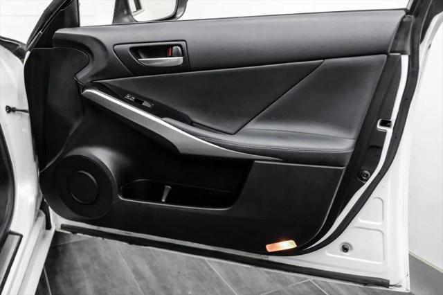 2019 Lexus IS 300 300