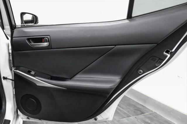 2019 Lexus IS 300 300