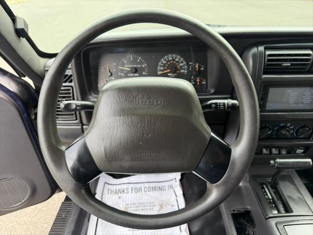 1999 Jeep Cherokee Sport