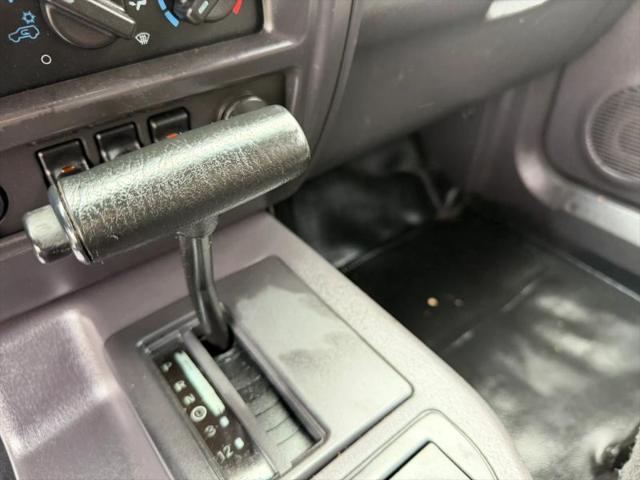1999 Jeep Cherokee Sport