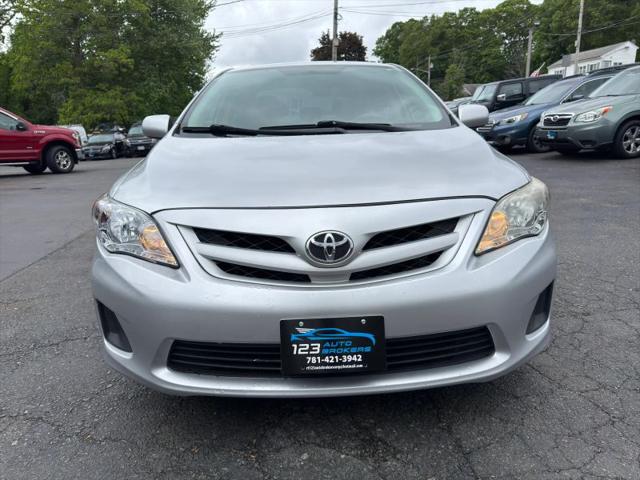 2011 Toyota Corolla LE