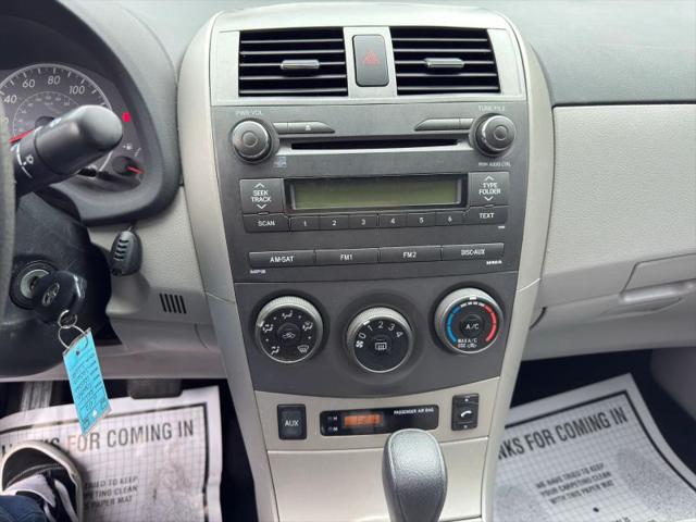 2011 Toyota Corolla LE