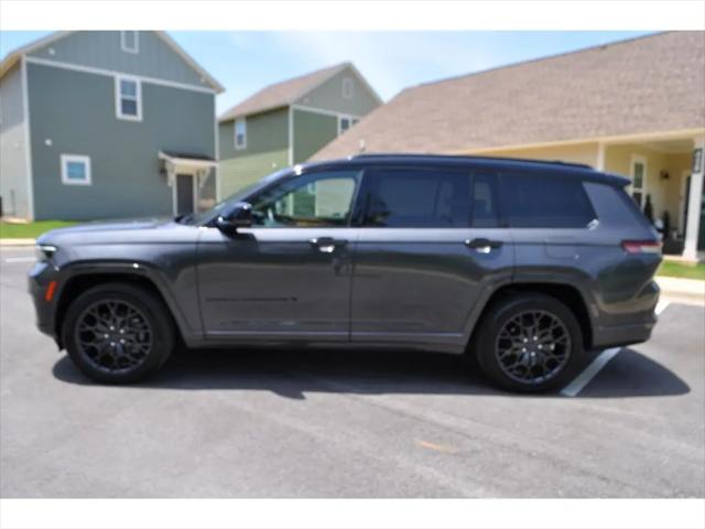 2025 Jeep Grand Cherokee L Summit Reserve 4x4