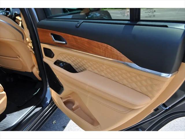 2025 Jeep Grand Cherokee L Summit Reserve 4x4
