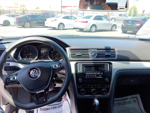 2017 Volkswagen Passat 1.8T S