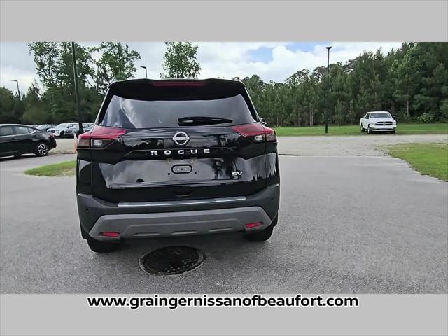 2023 Nissan Rogue SV FWD