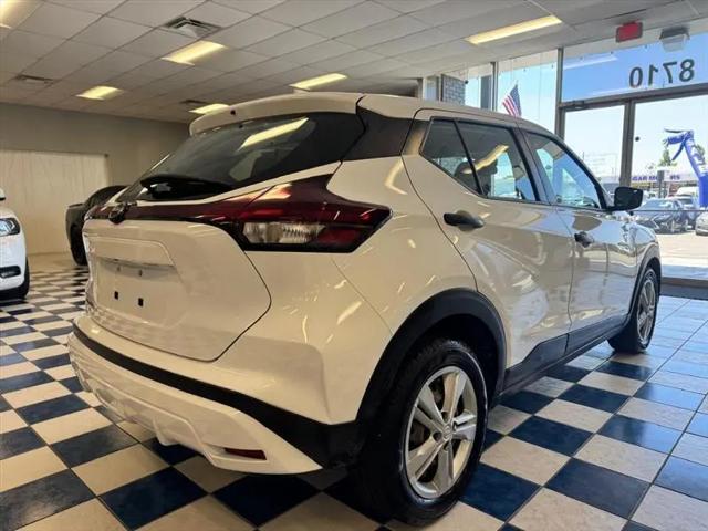 2024 Nissan Kicks S Xtronic CVT