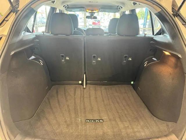 2024 Nissan Kicks S Xtronic CVT