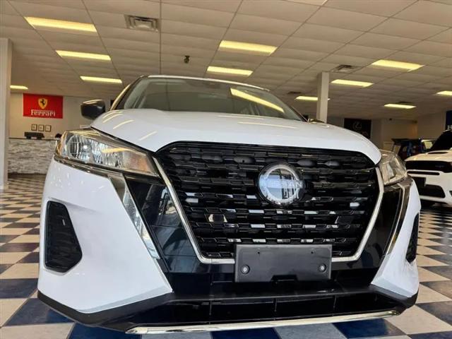 2024 Nissan Kicks S Xtronic CVT