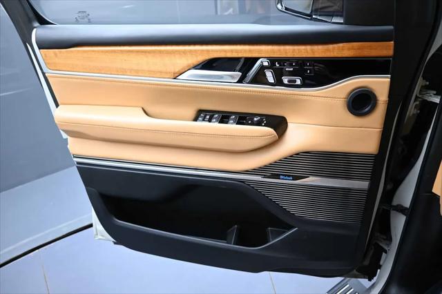 2022 Jeep Grand Wagoneer Series III 4x4