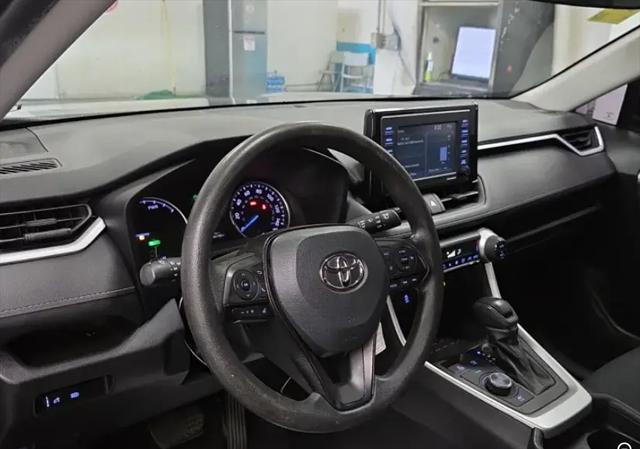 2021 Toyota RAV4 Hybrid LE