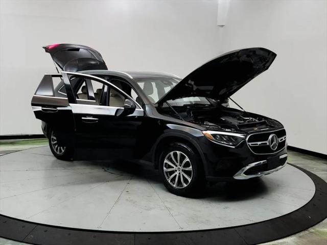 2024 Mercedes-Benz GLC SUV