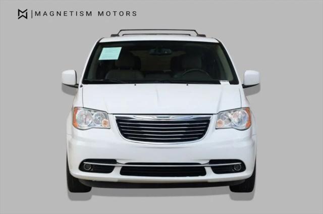 2014 Chrysler Town & Country Touring