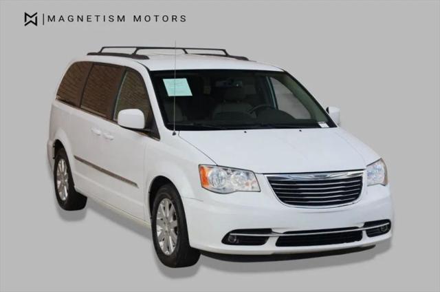2014 Chrysler Town & Country Touring