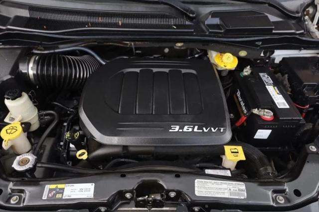 2014 Chrysler Town & Country Touring