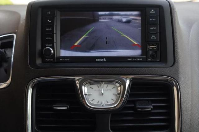 2014 Chrysler Town & Country Touring