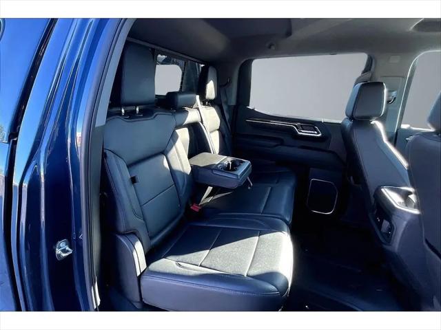 2022 Chevrolet Silverado 1500 4WD Crew Cab Standard Bed RST