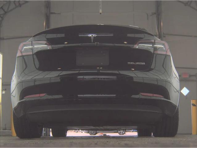 2022 Tesla Model 3 Performance Dual Motor All-Wheel Drive