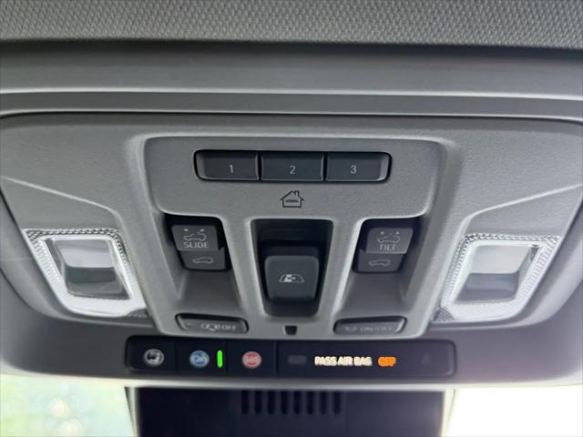 2025 GMC Sierra 1500 4WD Crew Cab Short Box Denali