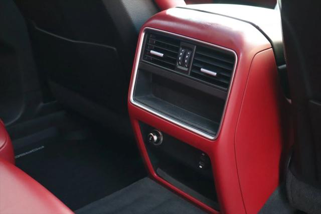 2021 Porsche Cayenne GTS