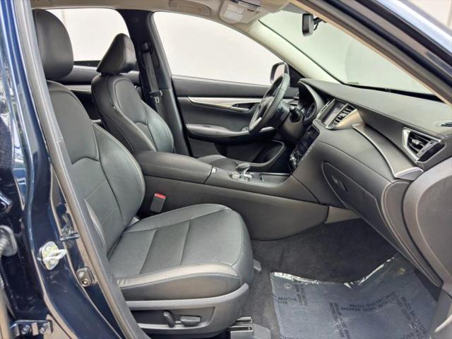 2022 INFINITI QX50 LUXE