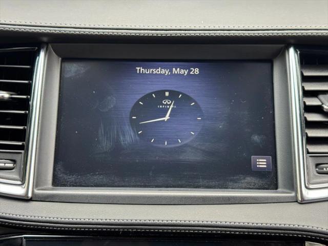 2022 INFINITI QX50 LUXE
