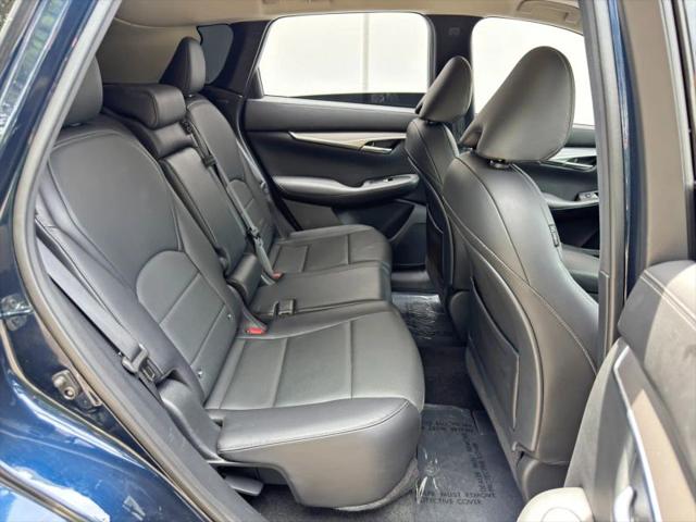 2022 INFINITI QX50 LUXE