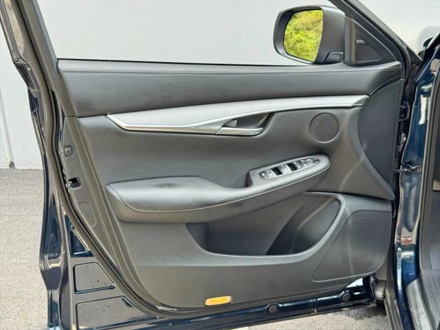 2022 INFINITI QX50 LUXE