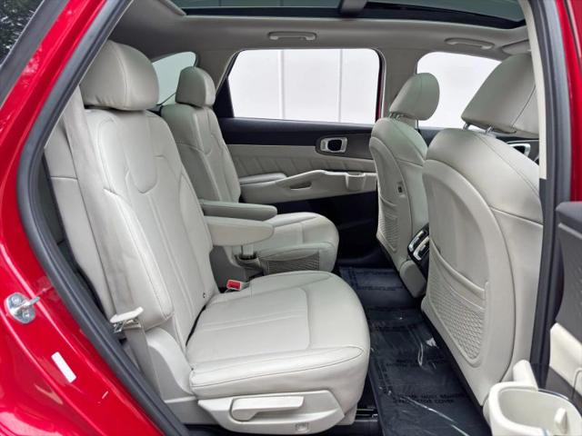 2022 Kia Sorento Hybrid SX
