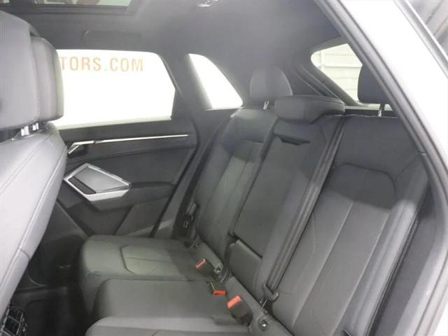2023 Audi Q3 Premium 40 TFSI quattro Tiptronic