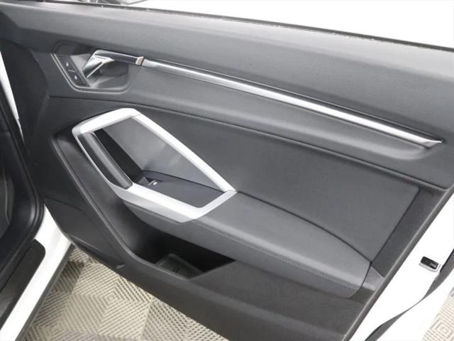 2023 Audi Q3 Premium 40 TFSI quattro Tiptronic
