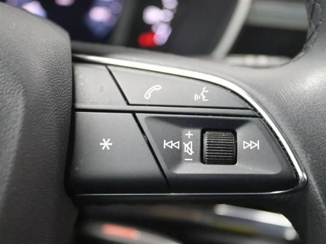 2023 Audi Q3 Premium 40 TFSI quattro Tiptronic