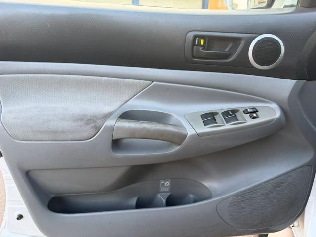 2005 Toyota Tacoma Base V6
