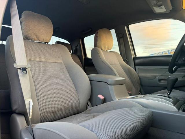 2005 Toyota Tacoma Base V6