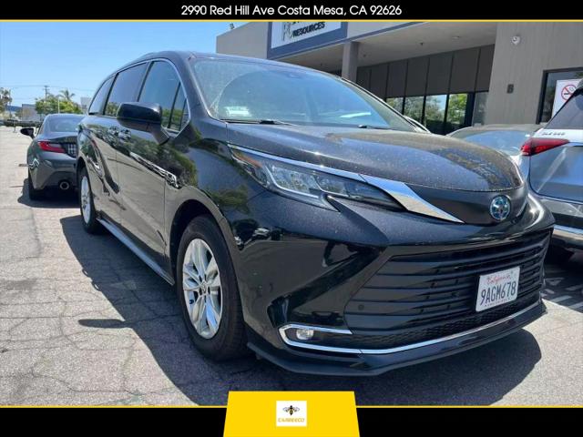 2022 Toyota Sienna XLE for sale in Costa Mesa, CA