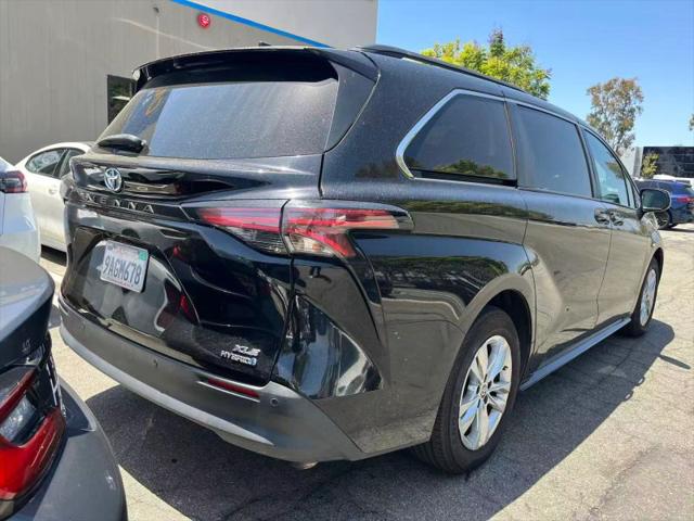 2022 Toyota Sienna XLE