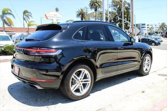 2021 Porsche Macan Macan