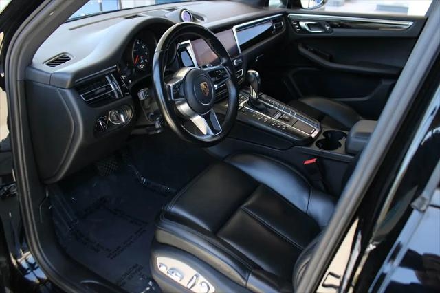 2021 Porsche Macan Macan