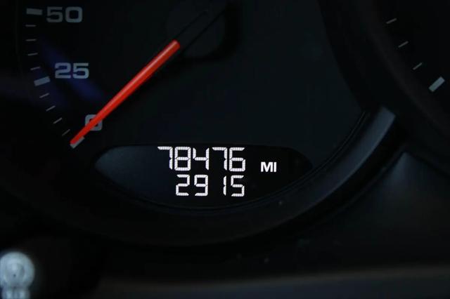 2021 Porsche Macan Macan