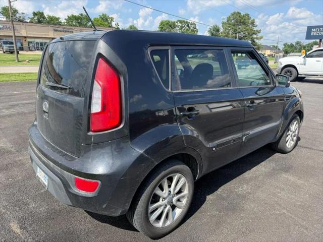 2012 Kia Soul +