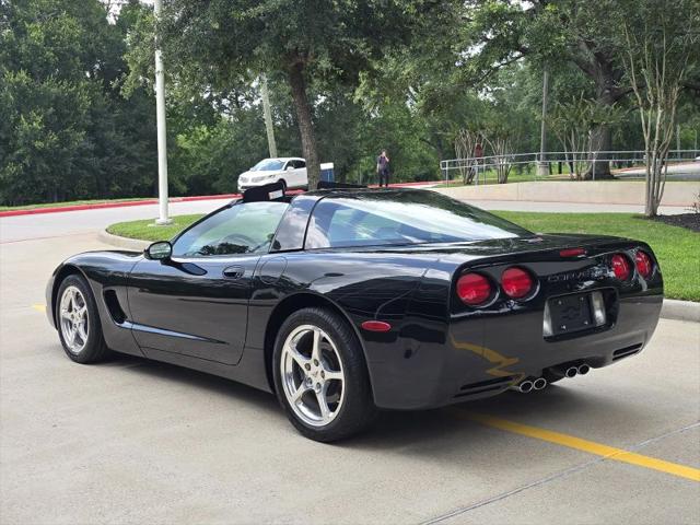 2001 Chevrolet Corvette Base