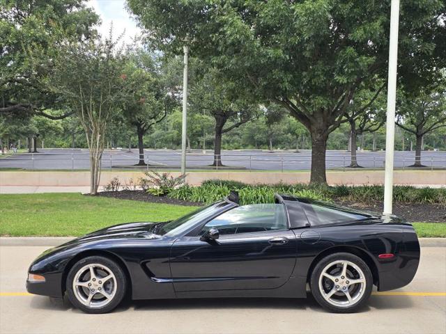 2001 Chevrolet Corvette Base